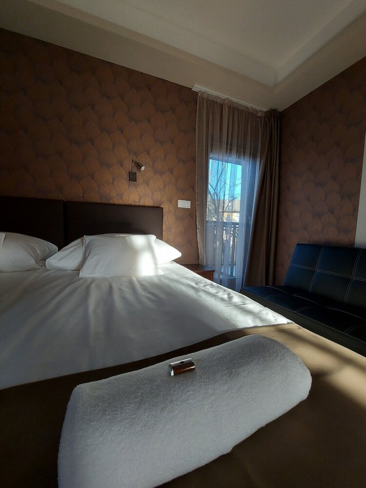 Фото Vén Diófa De Lux Panzió