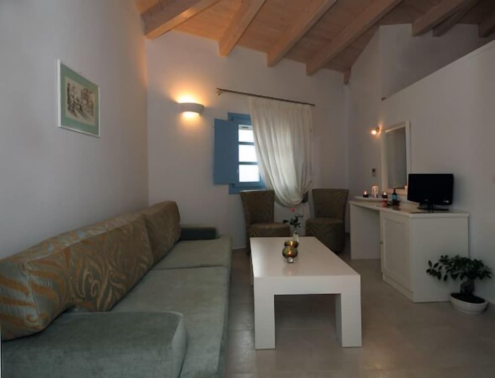 Фото Kythira Golden Resort