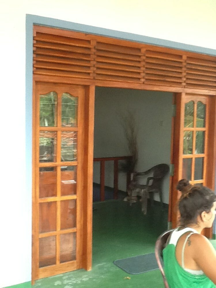 Фото Catamaran Beach Home and Restaurant