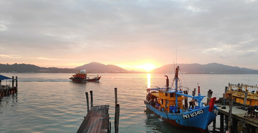 Фото Pangkor Fishing Village Guest House