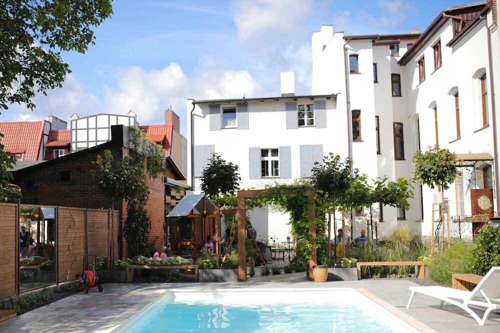 Фото отеля 2