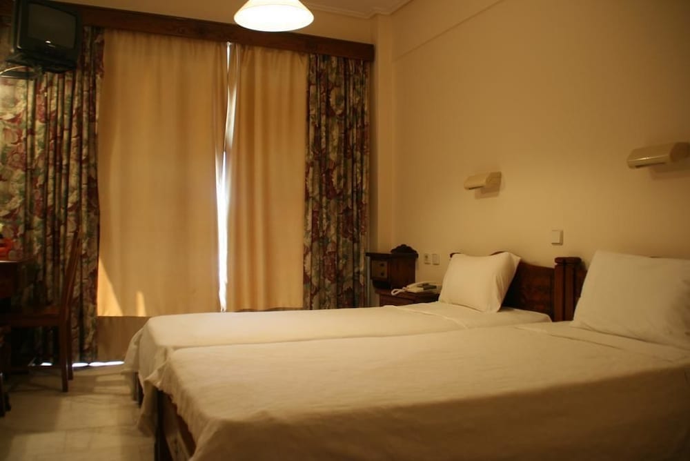 Фото отеля 3