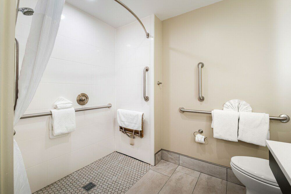 Фото English Inn of Charlottesville