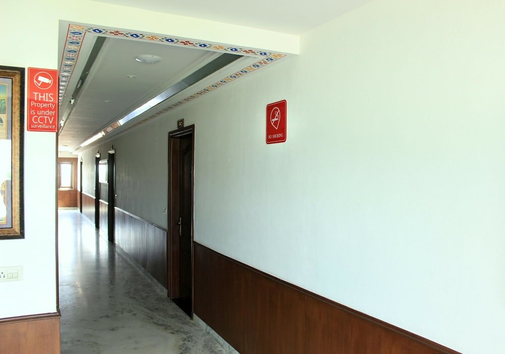 Фото Oyo 1681 Hotel Devansh