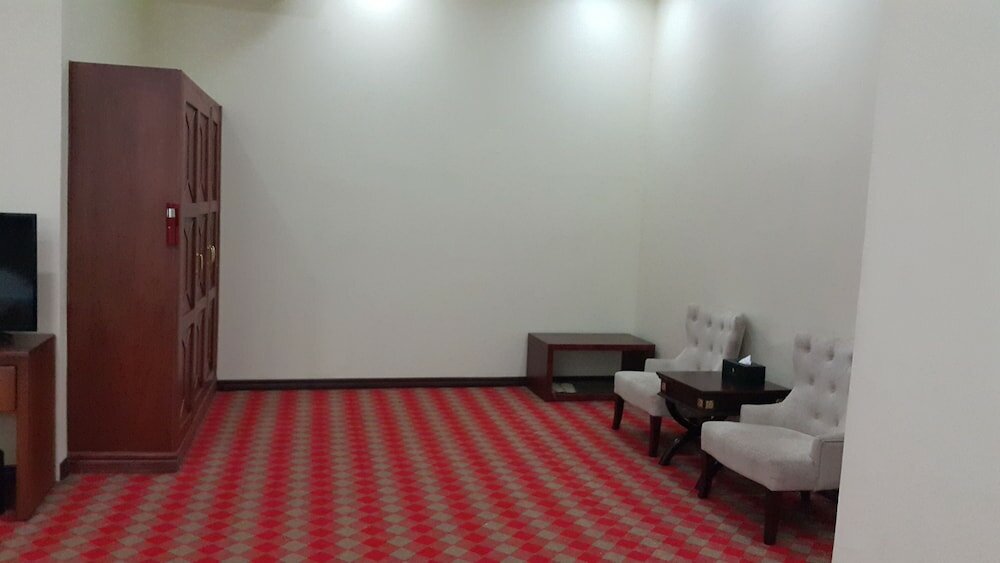 Фото Sky Man Hotel