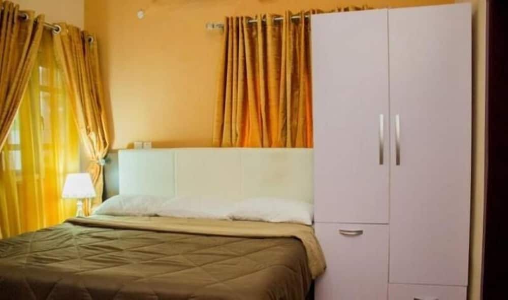 Фото Aeroville Apartments