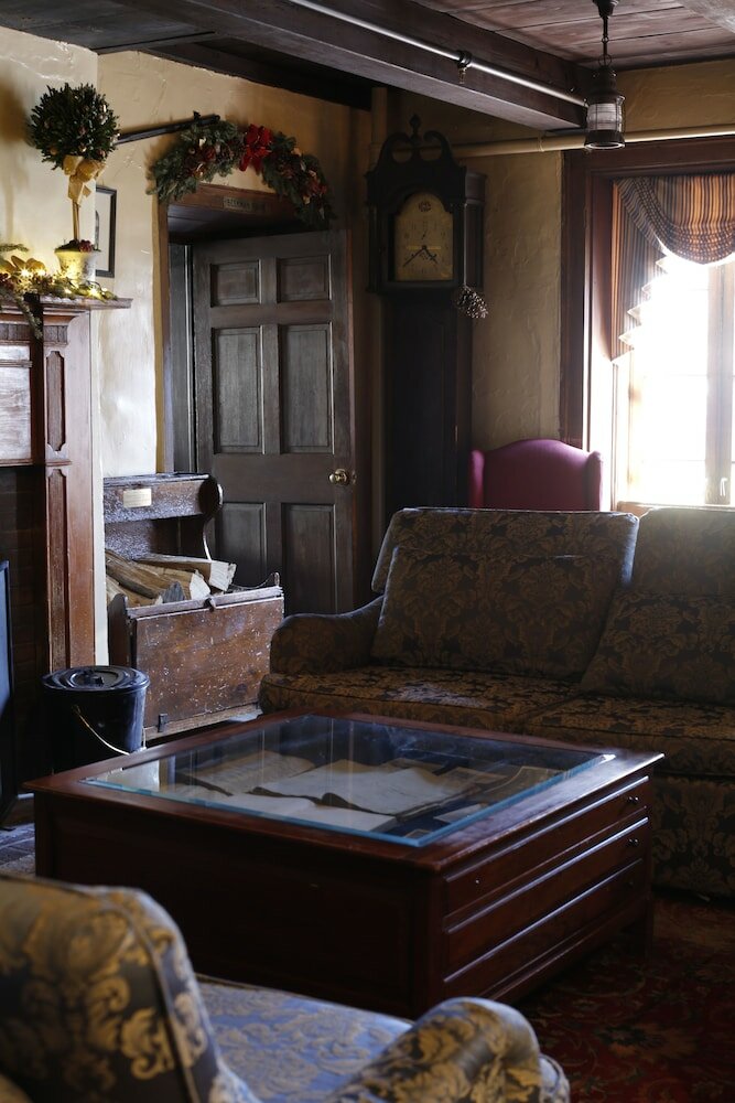 Фото Beekman Arms Hotel