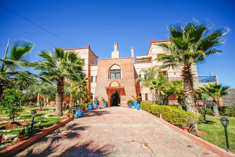 Гостиница Kasbah Ait Oumghar Iminifri
