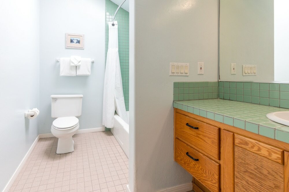 Фото Wave Crest Resort