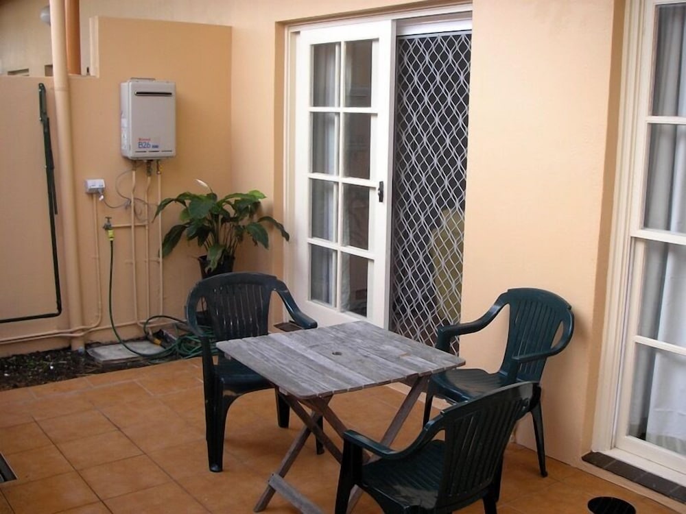 Фото Newcastle Short Stay Apartments - Nbc Apartments