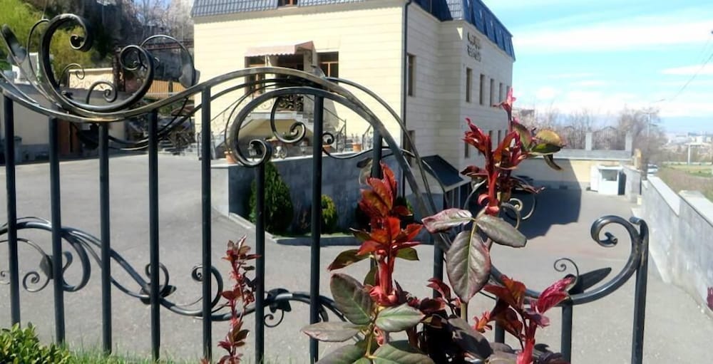 Фото Гостиничный комплекс Park Avenue