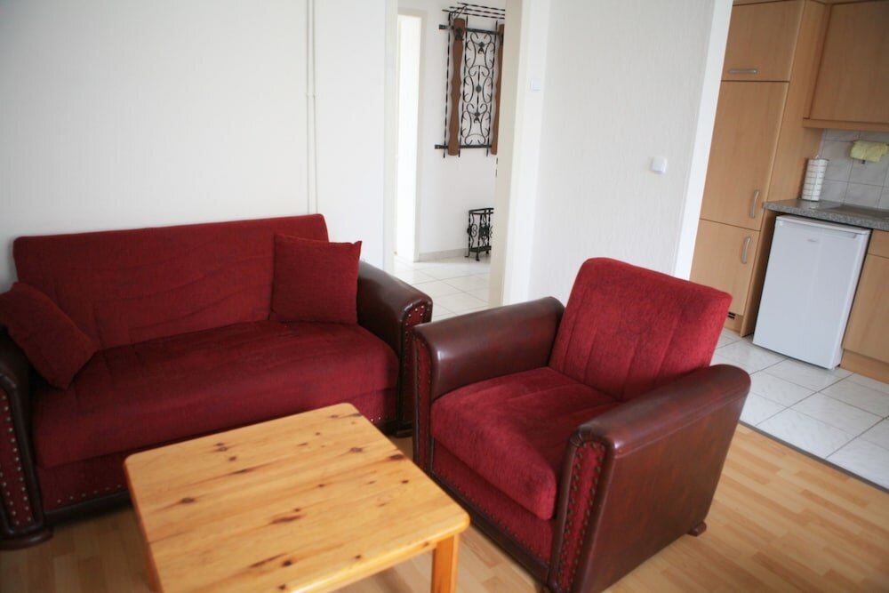 Фото White House Bochum Ehrenfeld