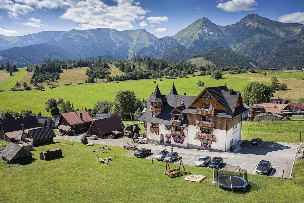 Фото отеля 2