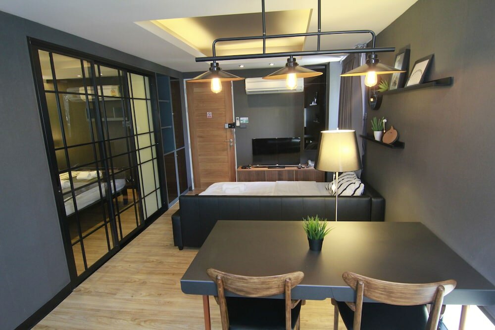 Фото S Bloc Saladaeng