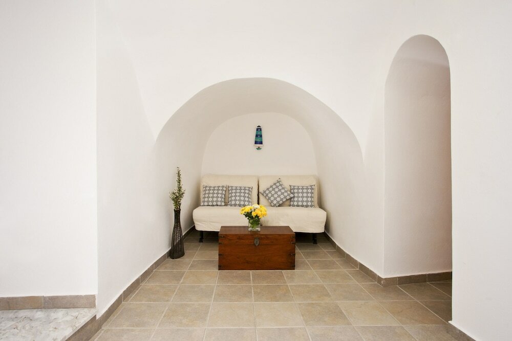 Фото Semeli Cave House