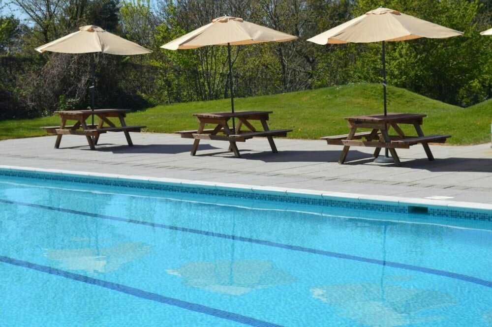 Фото University of Exeter Pennsylvania Court