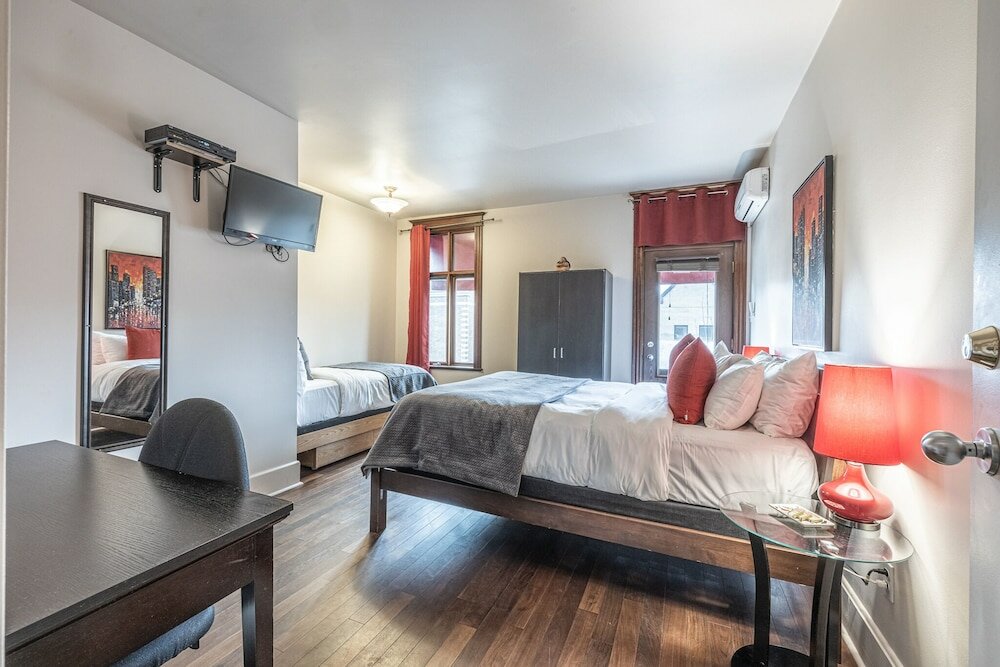 Фото Petit Hôtel Café Krieghoff