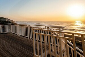 Гостиница Fairlight Beach House