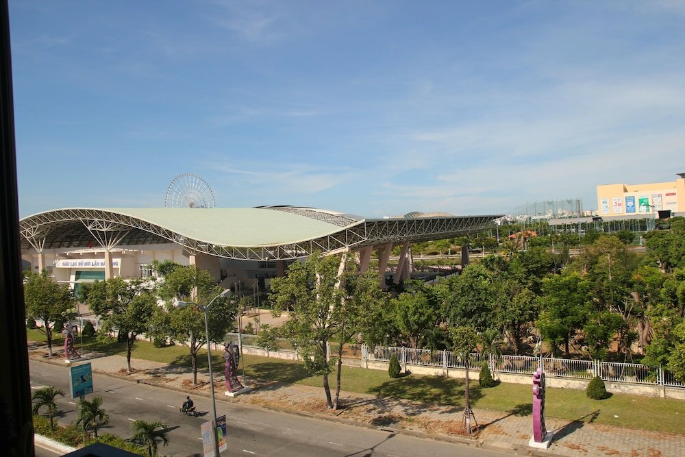 Фото Vivyanne Hotel