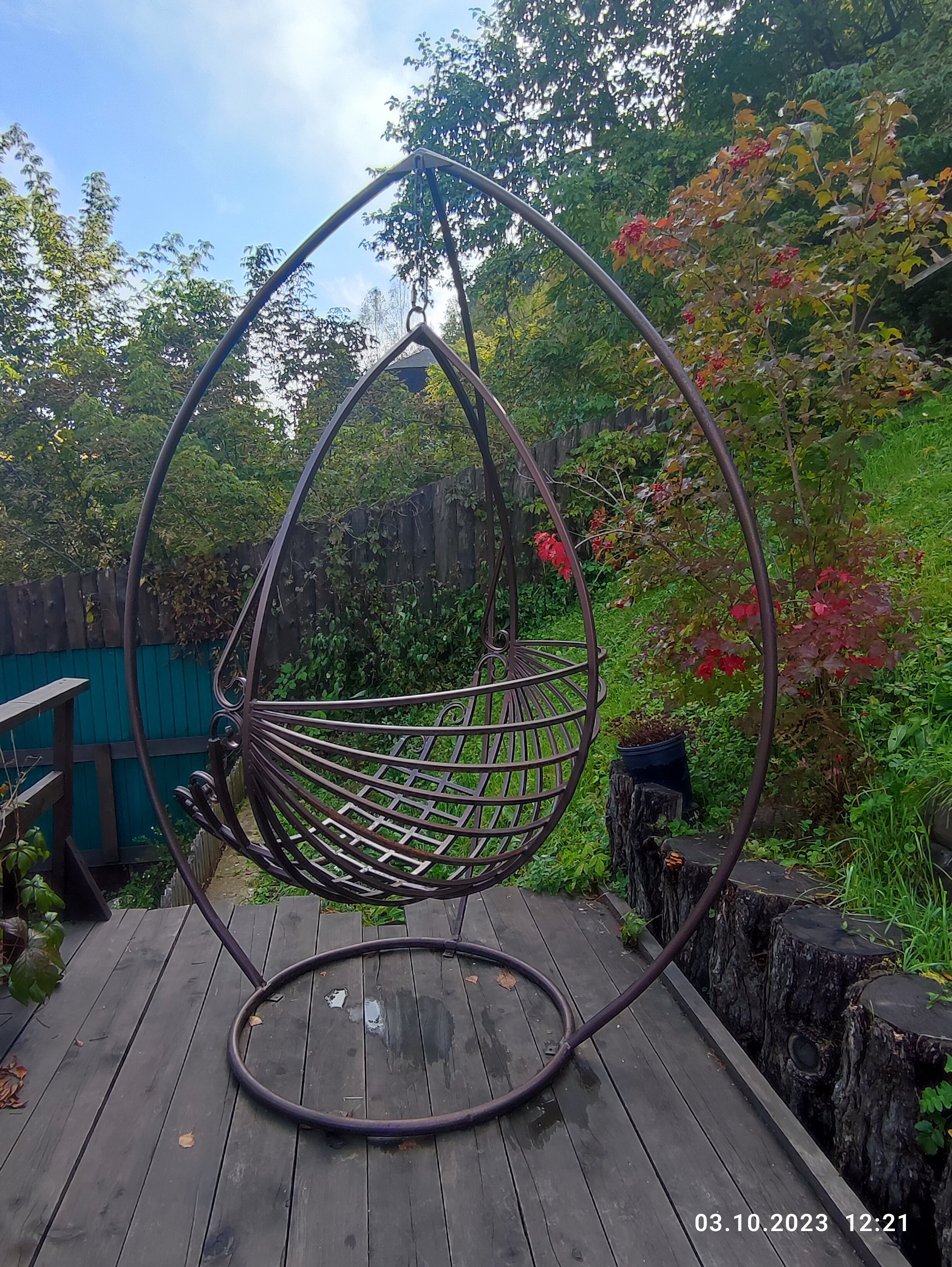 Фото Горная Пчела