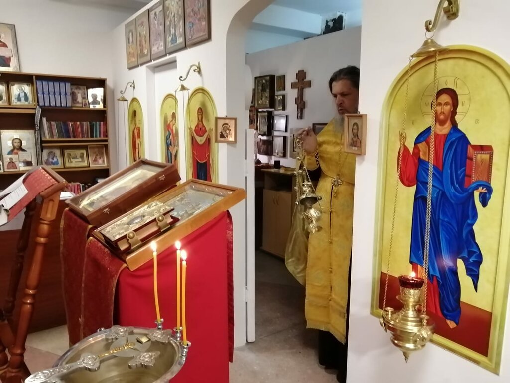 Iglesia ortodoxa Domovoy khram Svyatogo velikomuchenika i tselitelya Panteleymona, , foto