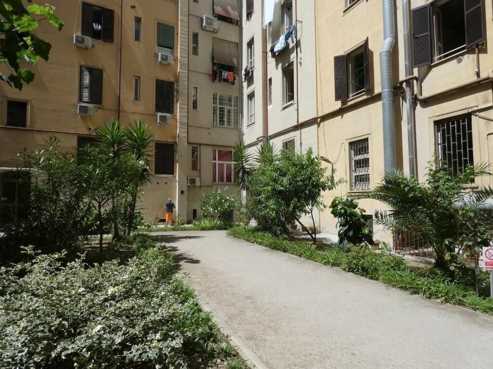 Фото Guest House Sunlight