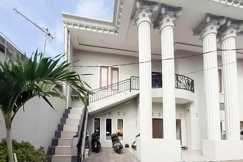 Гостиница KoolKost near Tb Simatupang в Джакарте