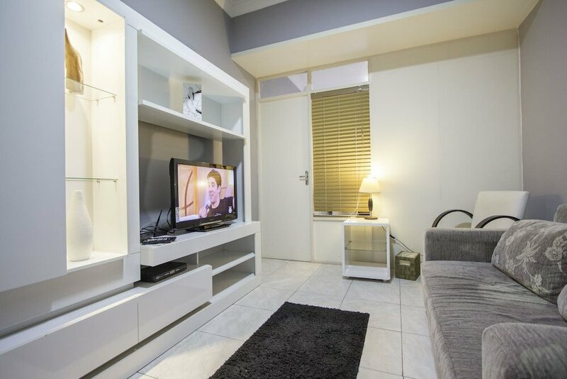 Гостиница LineRio Copacabana Family Residence 188 в Рио-де-Жанейро