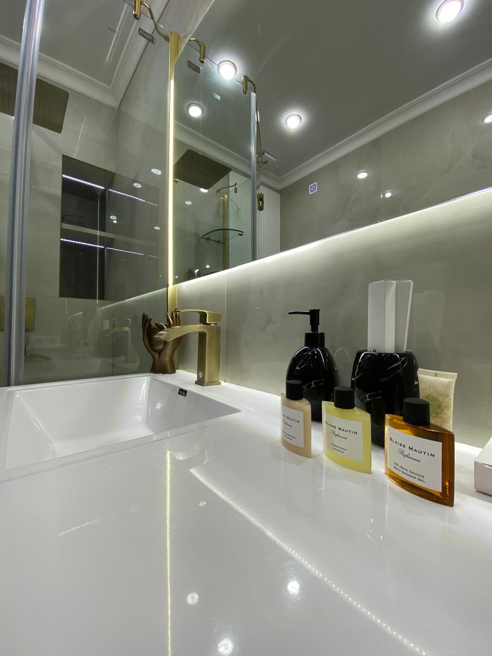 Фото Апартаменты с бассейном