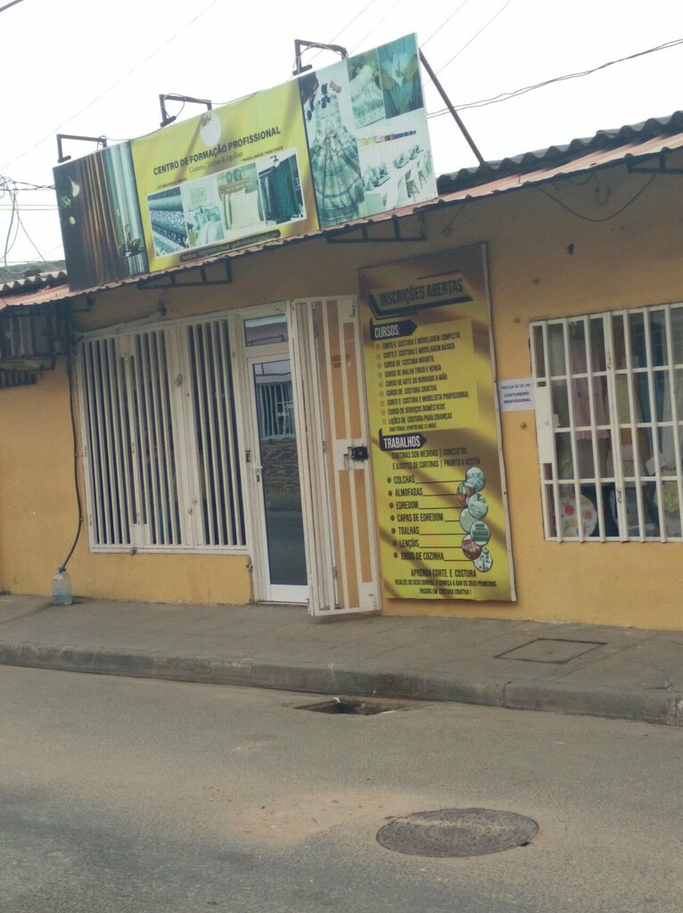 Beauty salon Salão Espelho Meu, Loanda, photo