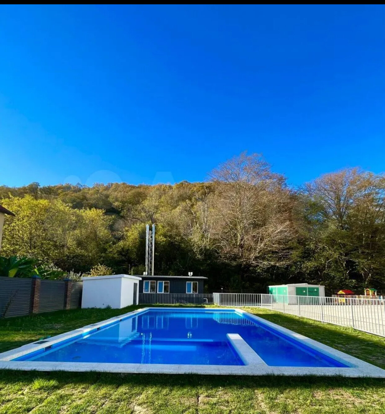 Фото Апартаменты с бассейном