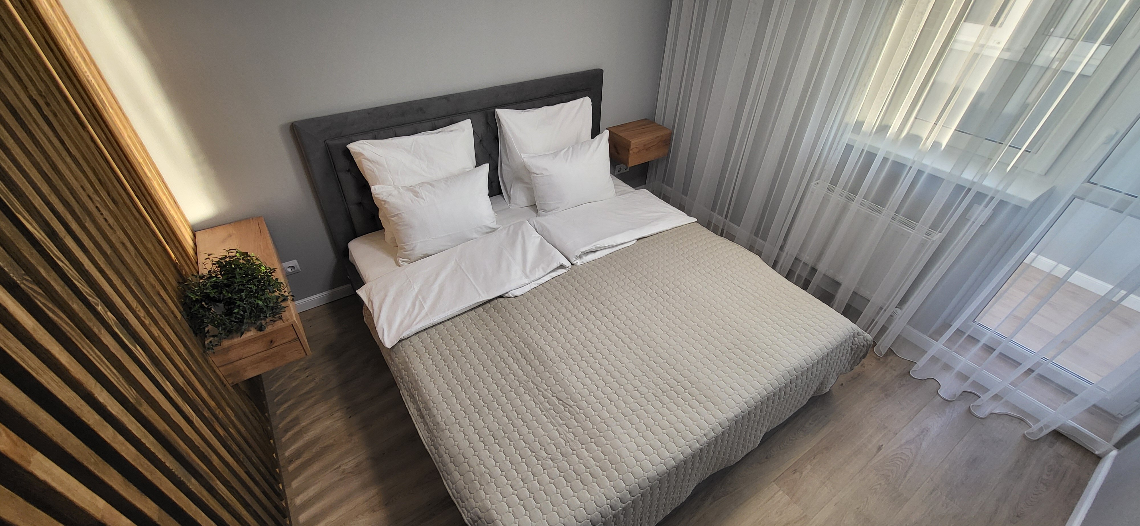 Фото Парк у дома