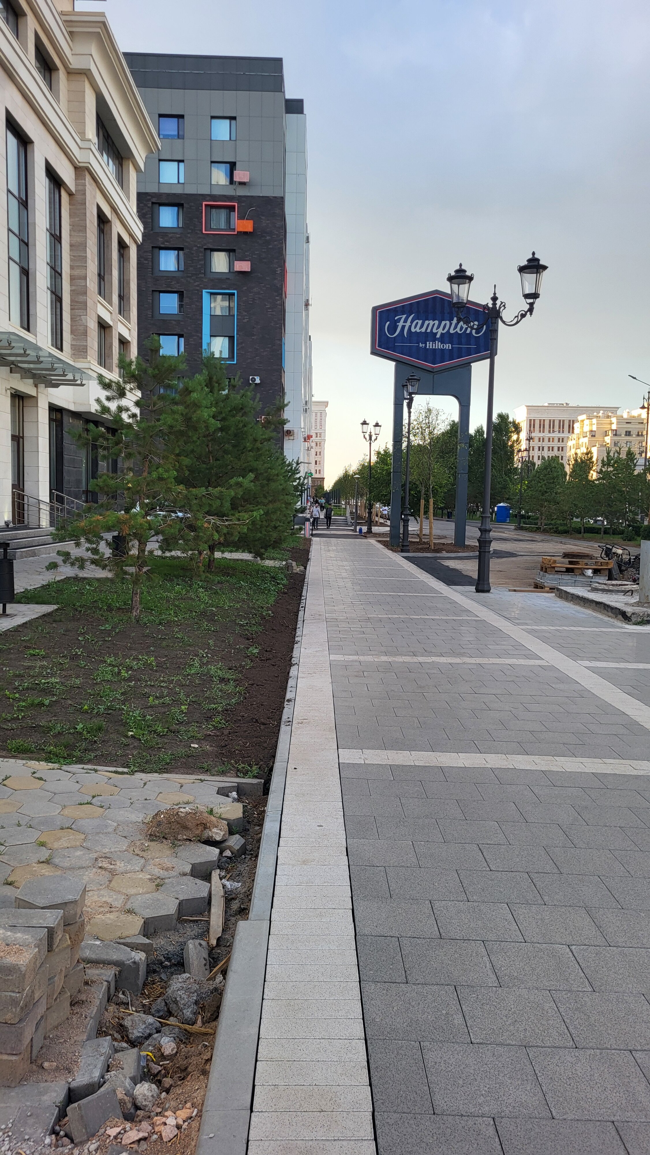 Фото Hampton by Hilton Astana Triumphal Arch