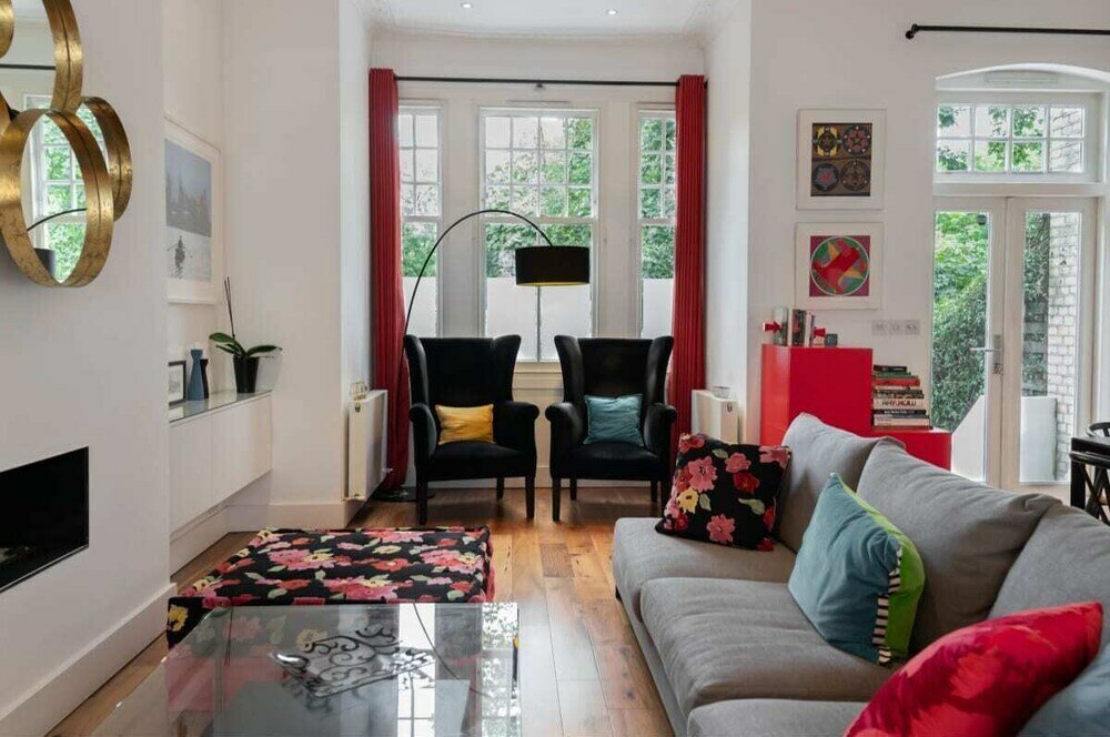 Фото The Clapham Crib - Spacious 4bdr House With Patio