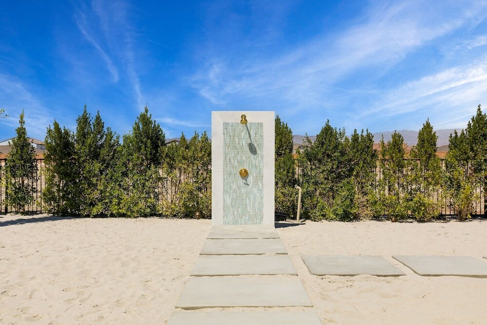 Фото Nahana by Avantstay Pool, Courts, Tramp + More Minutes to Empire Polo Club!