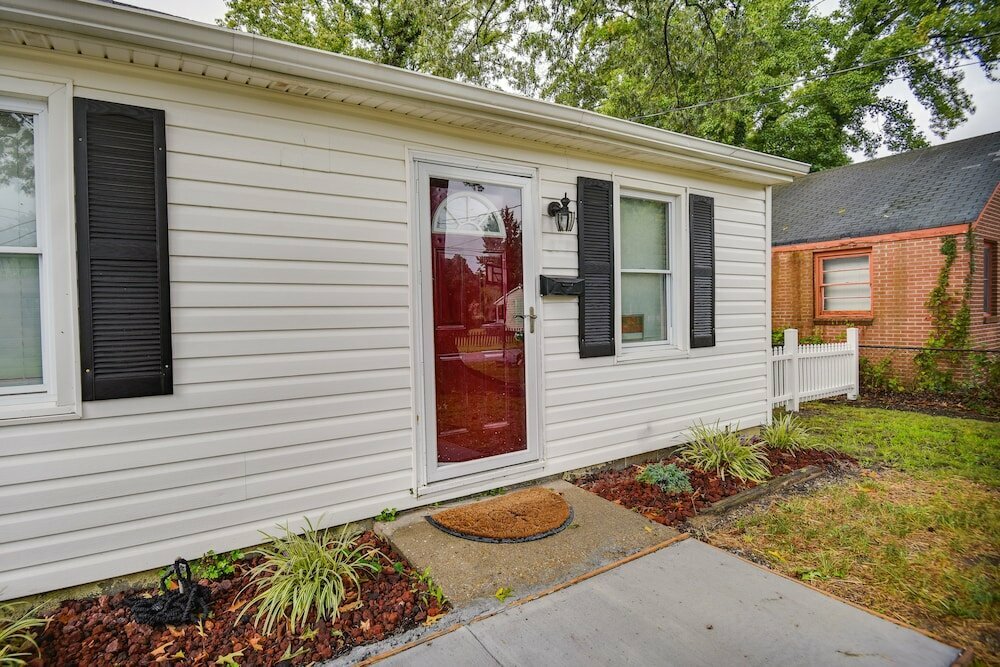 Hotel Hampton Vacation Rental: Central Location, Hampton, photo