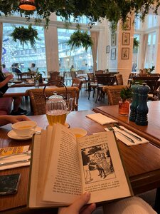 L'eto (Dubai Mall, Downtown Dubai, Dubai), cafe