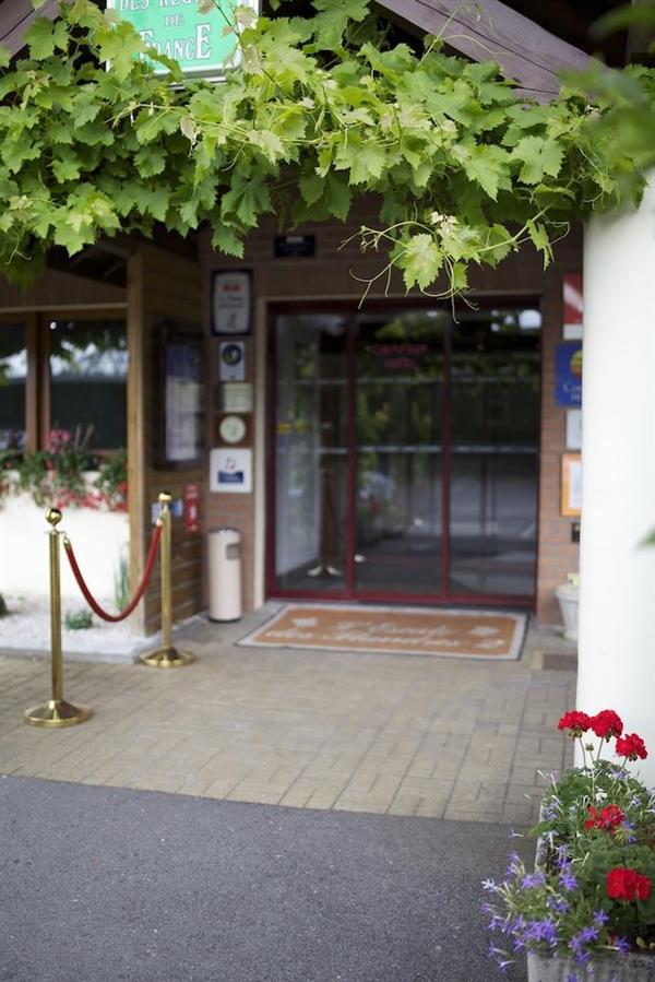 Фото Sure Hotel by Best Western Lille Tourcoing Ex Hotel Garden