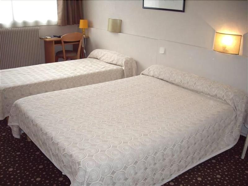 Фото Ours Blanc Victor Hugo