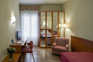 Balneario De Fitero - Hotel Bécquer (Navarra, N-113C), hotel