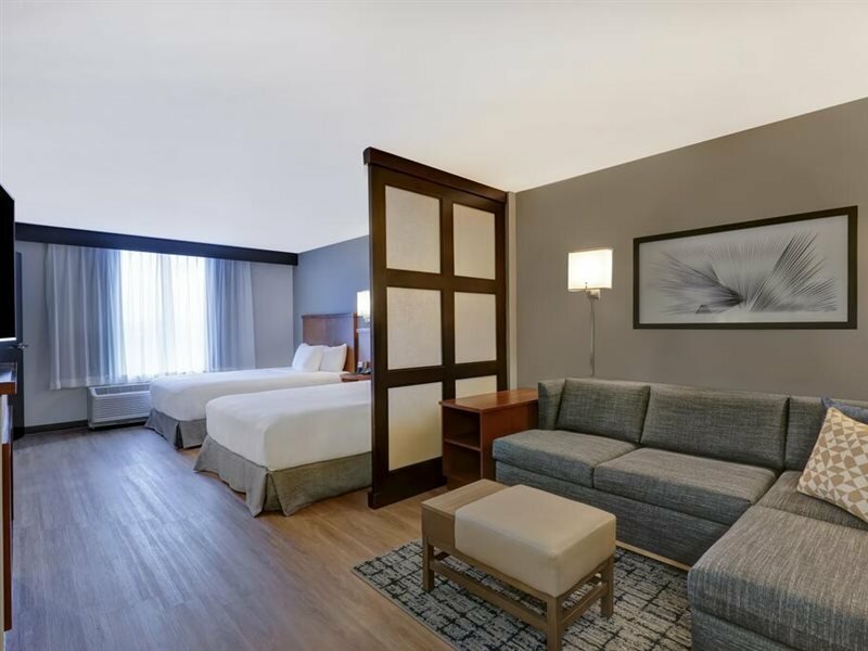 Фото Hyatt Place San Antonio – North/Stone Oak