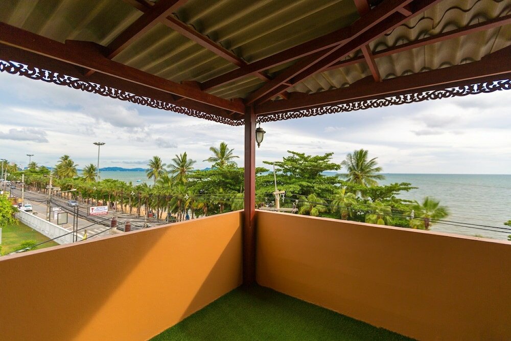 Фото Marina Jomtien Beach