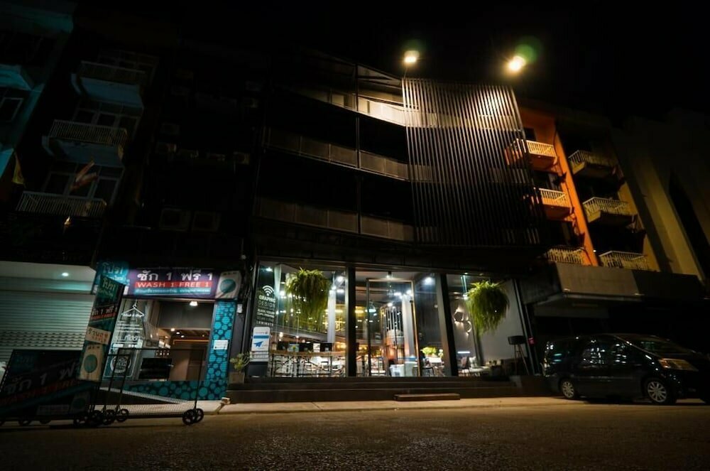 Hotel Sook Station, Bangkok, photo