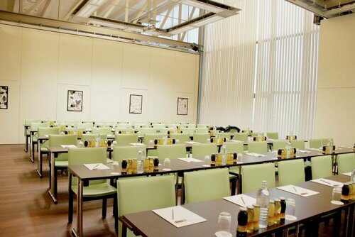 Внешний вид отеля EduCARE Hotel в Филлахе, фото 4