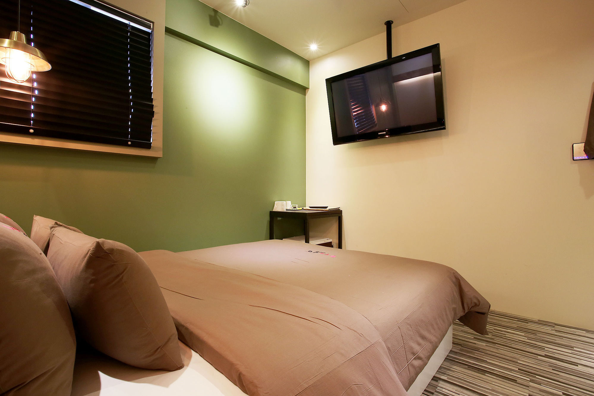 Фото Achasan Station Wall Hotel