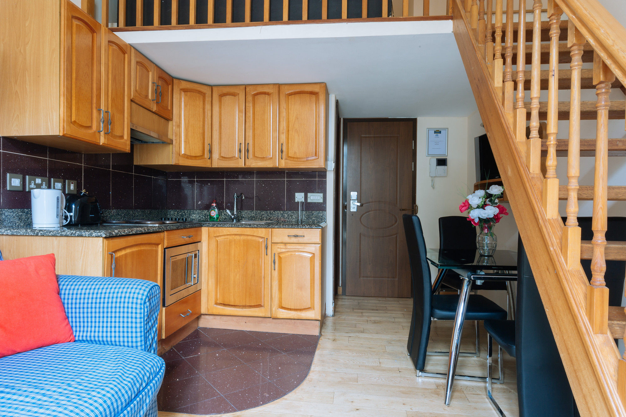 Фото London Plaza Serviced Apartments