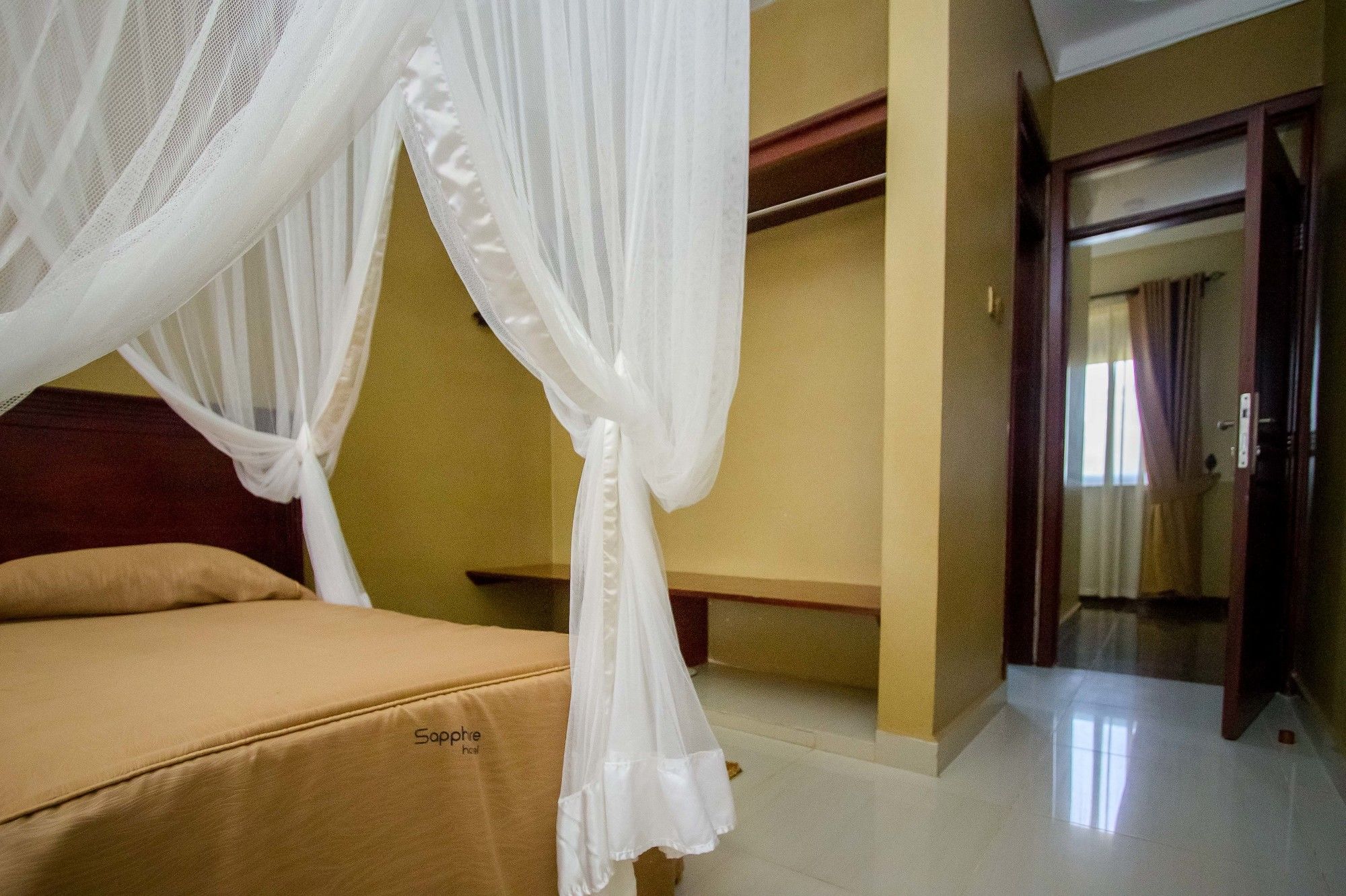 Фото Sapphire Hotel