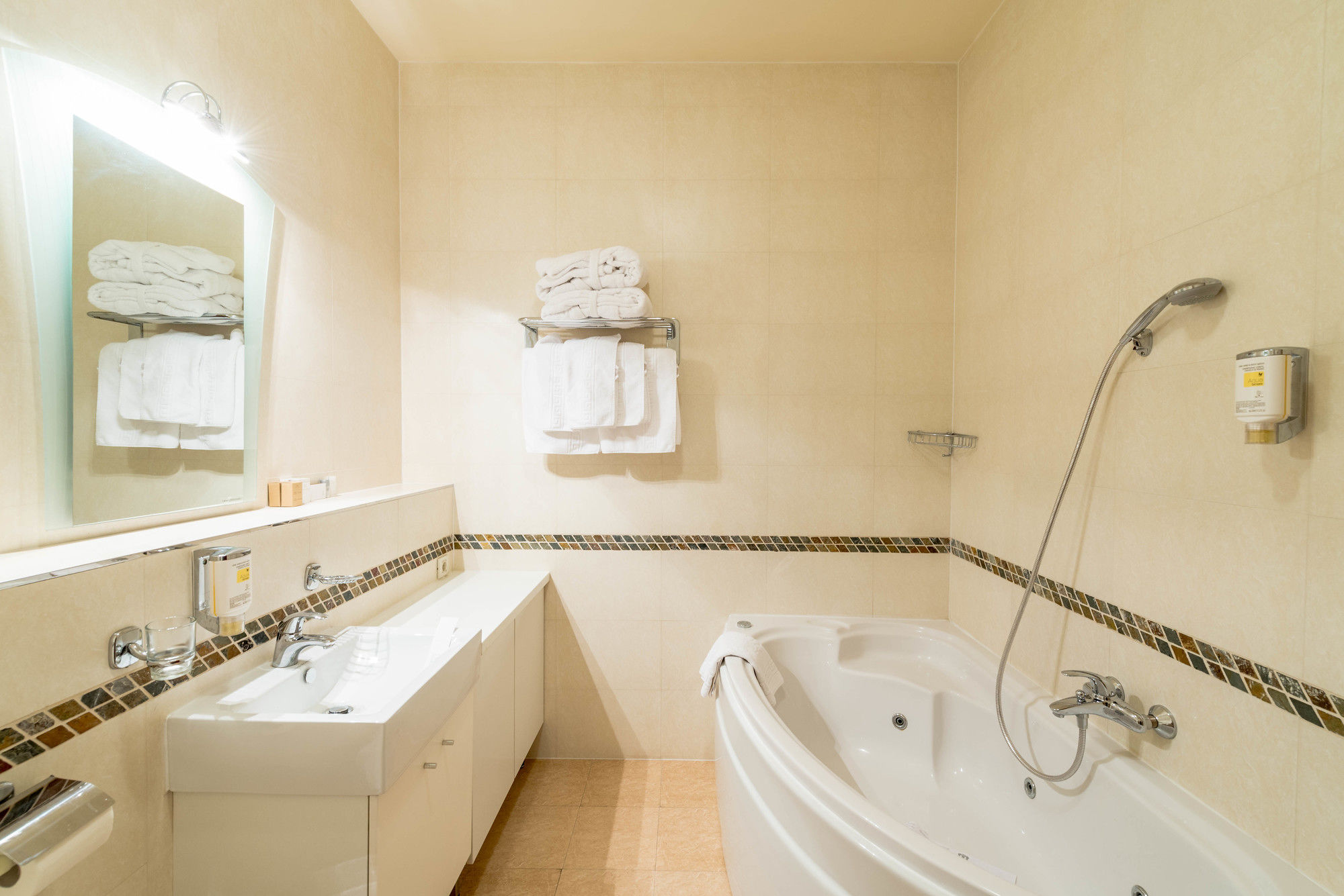 Фото Orhideea Residence & SPA