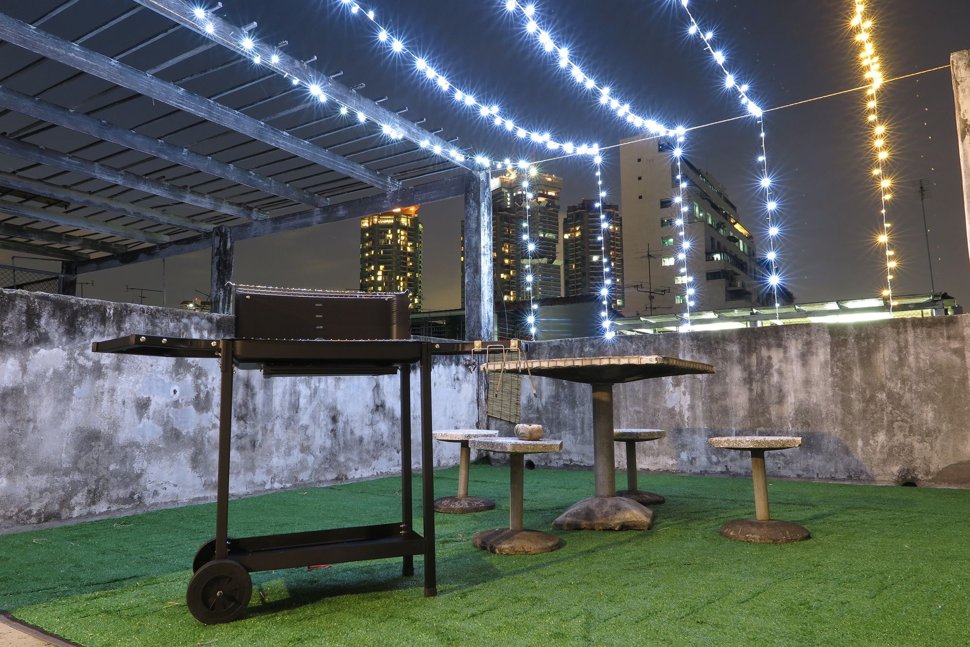 Фото Assembly Hostel