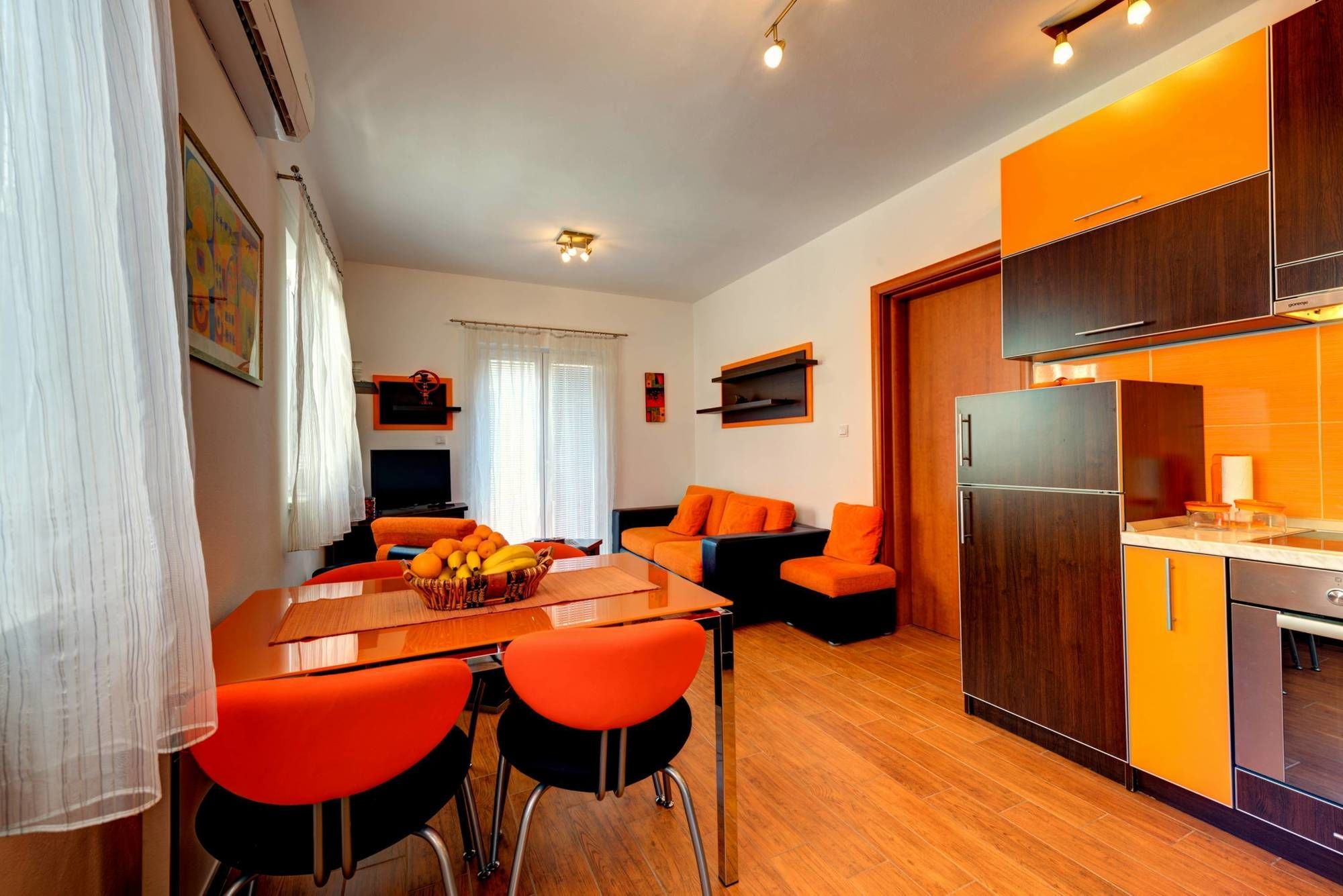 Фото Апартаменты 42' North